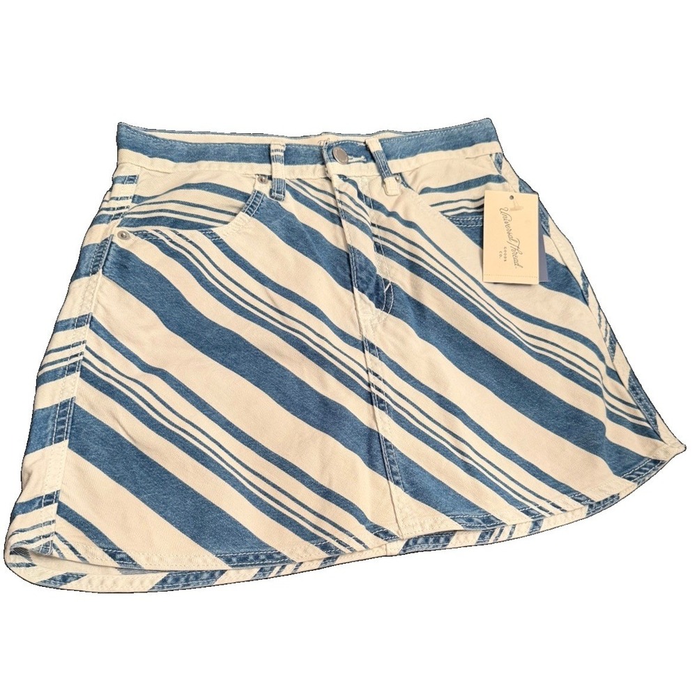 Universal Thread Blue & White Shorts Women's Size 4 NWT New With‎ Tags